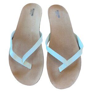 Mossimo Supply Co | White Leather w/ Cork Bottom | Flip Flop Sandals